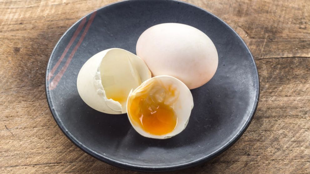 Huevos con mal olor y textura viscosa