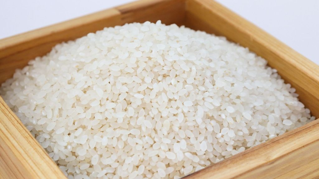 Qué pasa si las aves comen arroz crudo 1 arroz crudo